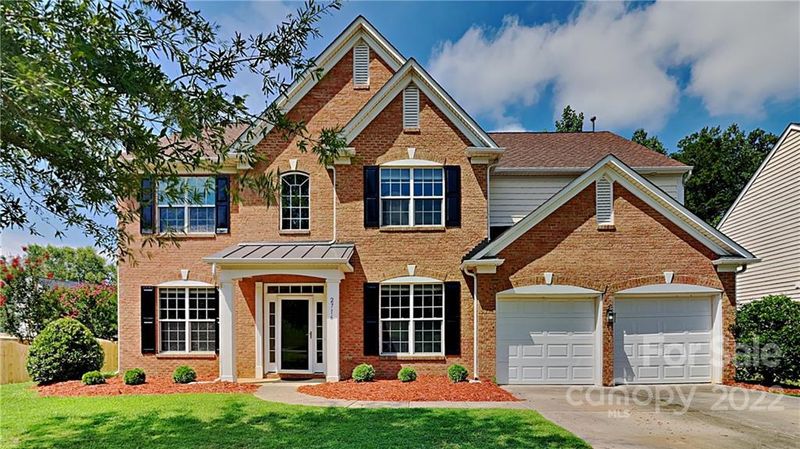 2716 Keziah Rd, Matthews, NC 28105