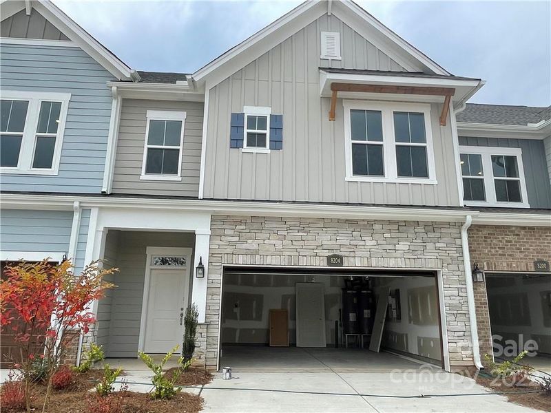 8204 Houser St, Cornelius, NC 28031