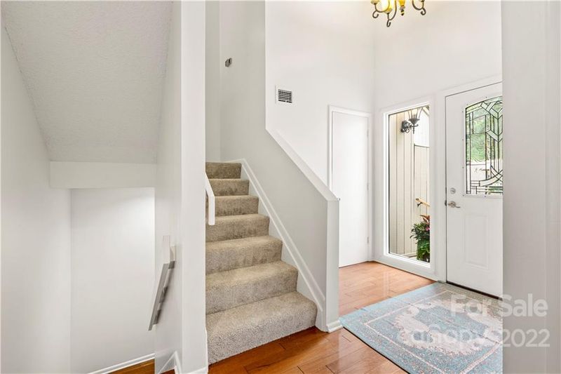 213 Riverview Ter, Lake Wylie, SC 29710