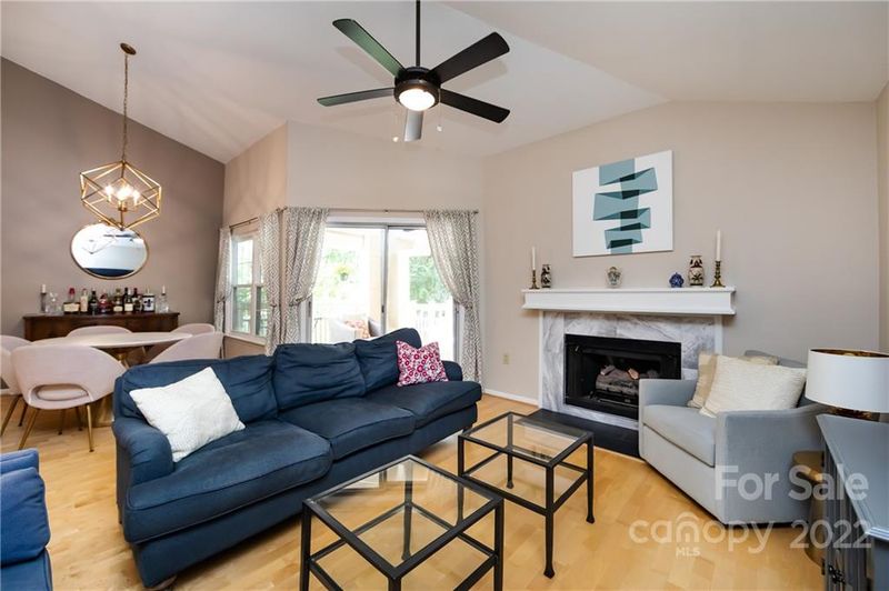 5011 Sharon Rd #L, Charlotte, NC 28210