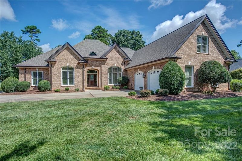 1003 Ramsgate Dr, Gastonia, NC 28056
