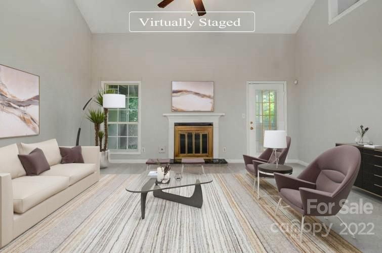6016 Treetop Ct, Charlotte, NC 28212