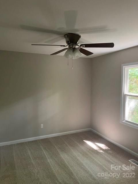 748 Hill Dr, Catawba, SC 29704