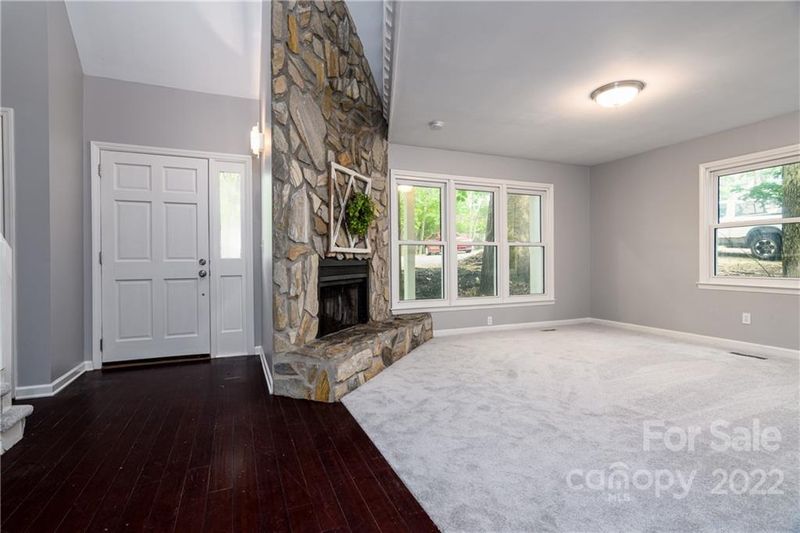 27050 Catamaran Dr, Tega Cay, SC 29708