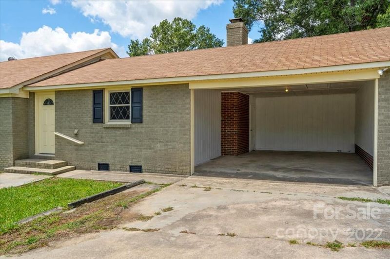 3135 Flat Creek Rd, Lancaster, SC 29720