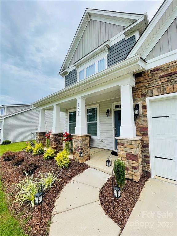 1226 Jack Pine Rd #99, Clover, SC 29710