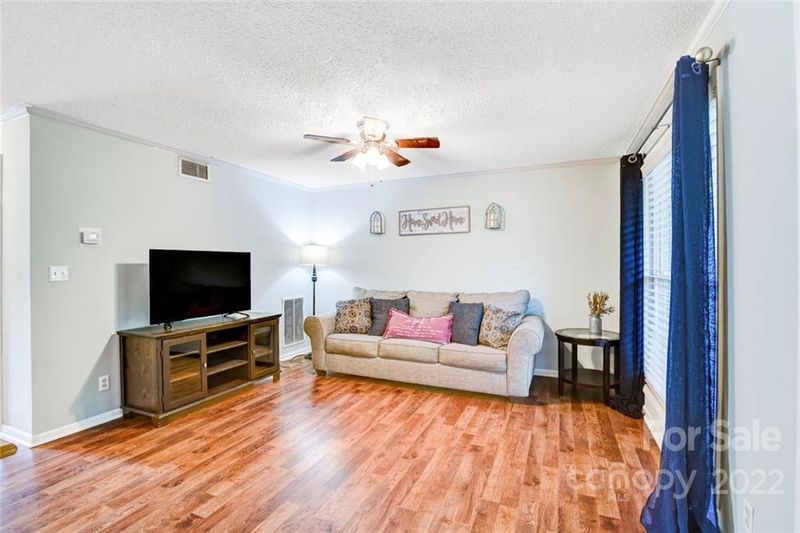 973 Surry Ln #D, Gastonia, NC 28054