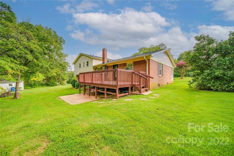 4923 Club View Dr, Concord, NC 28025