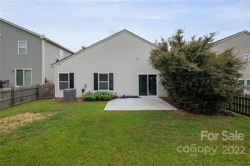 2048 Blue Iris Dr, Stallings, NC 28104