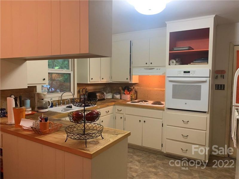 601 Anne Ave #15, Waxhaw, NC 28173