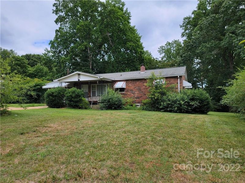 643 Summerow Rd, Stanley, NC 28164