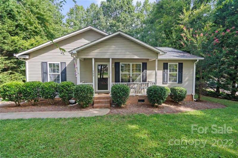 202 State Park Rd, Troutman, NC 28166