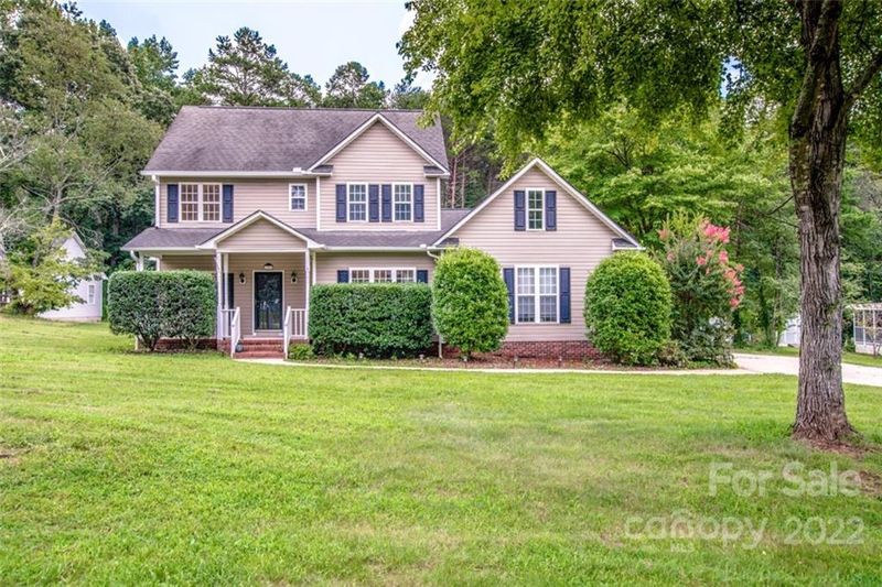 199 Spicewood Cir, Troutman, NC 28166