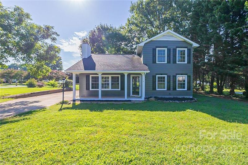4525 Regal Oaks Rd, Gastonia, NC 28056