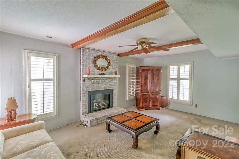 7135 Cane Ct, Charlotte, NC 28226