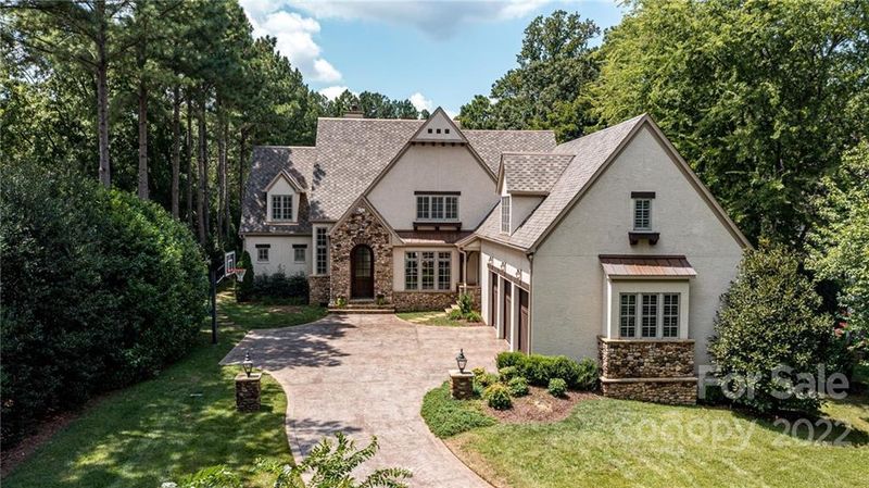 18905 Peninsula Point Dr, Cornelius, NC 28031