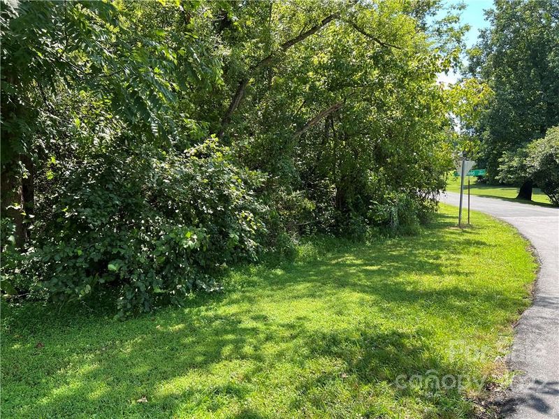 2808 Twinfield Dr, Concord, NC 28025