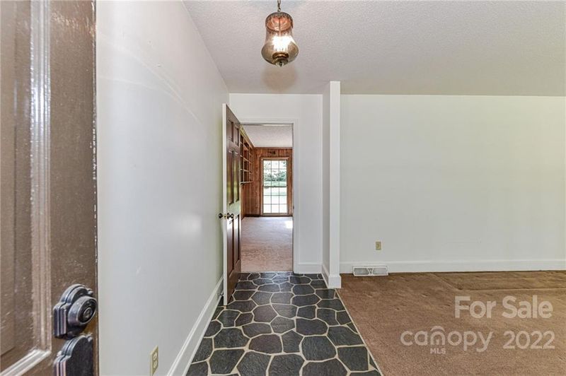 4502 Quail Ridge Dr, Mint Hill, NC 28227