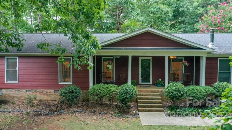 15209 August Ln, Charlotte, NC 28227