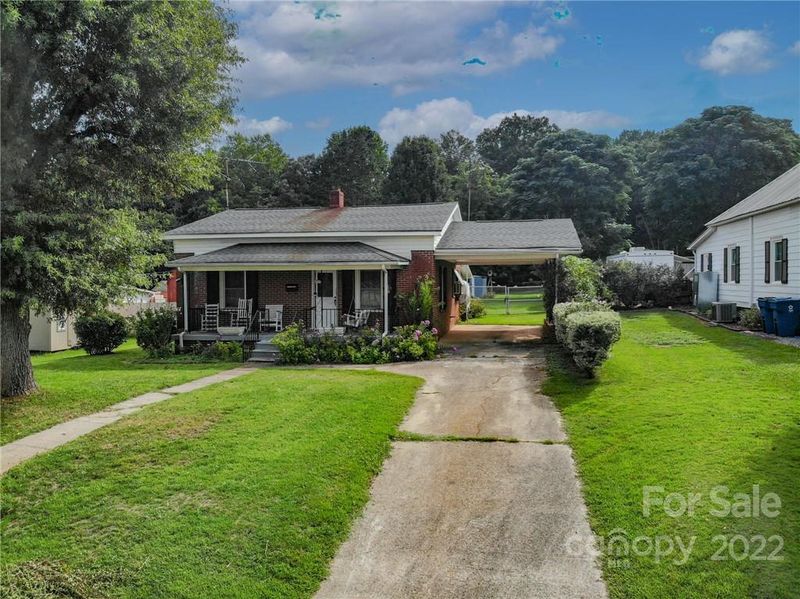 609 N Main Ave, Maiden, NC 28650