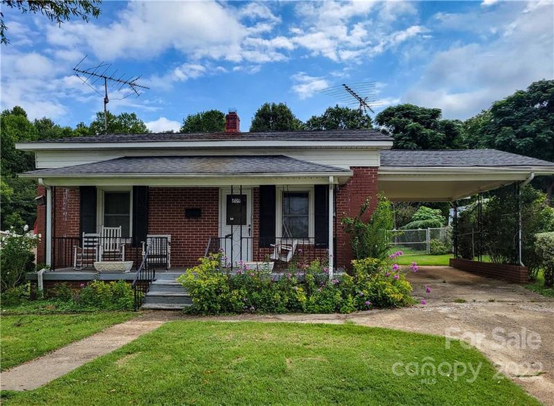 609 N Main Ave, Maiden, NC 28650