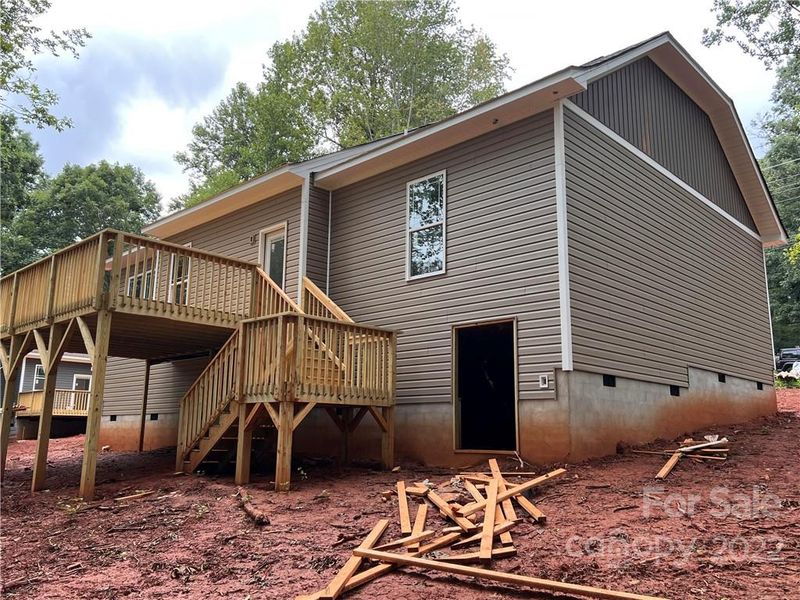 910 Westside Dr, Newton, NC 28658