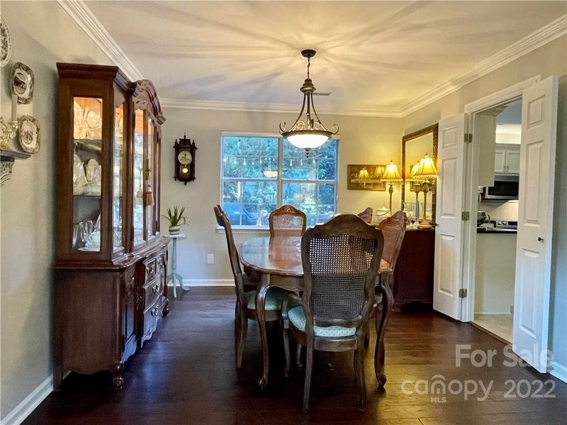 9130 Arbor Glen Ln, Charlotte, NC 28210