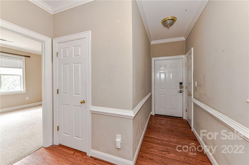 5601 Fairview Rd #12, Charlotte, NC 28209