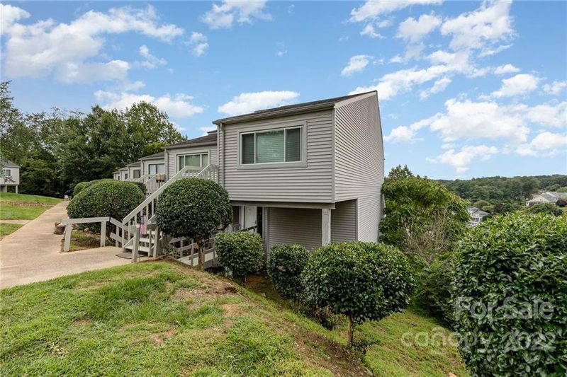 1050 21st Ave #41, Hickory, NC 28601
