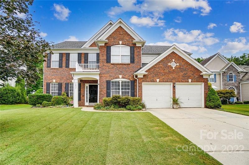 6837 Braddock Ln, Charlotte, NC 28277