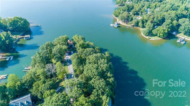 136 Cloverhill Rd, Mooresville, NC 28117