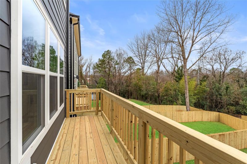 1502 Effingham Rd, Charlotte, NC 28208