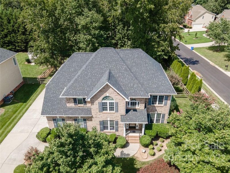181 Weeping Spring Dr, Mooresville, NC 28115
