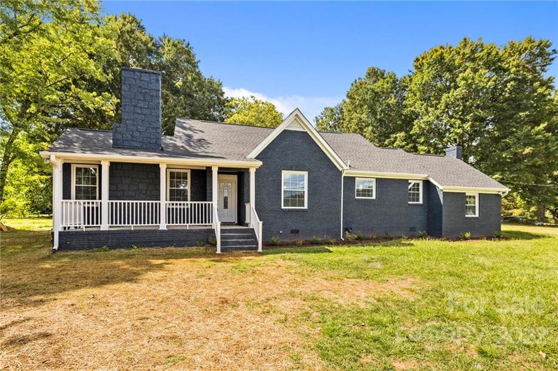 6000 Hickory Grove Rd, Charlotte, NC 28215