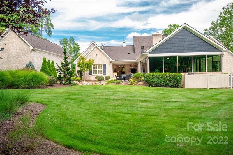 5864 Rolling Ridge Dr, Kannapolis, NC 28081
