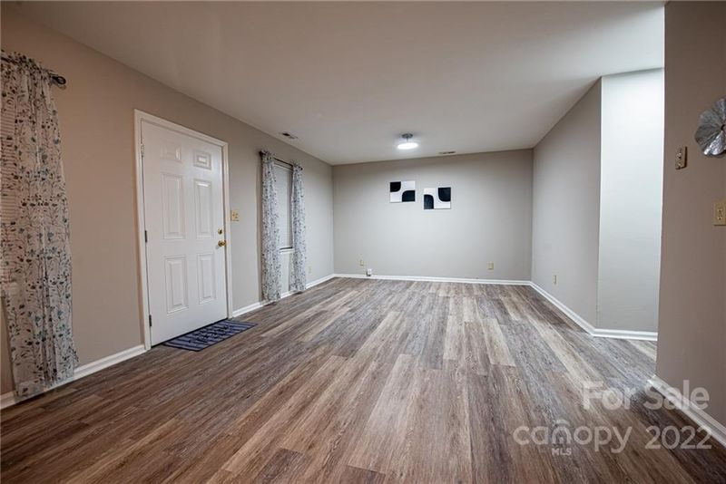 1018 10th Ave, Gastonia, NC 28052