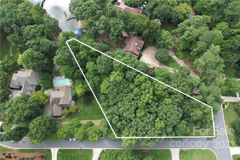 27 Westbay Rd, Denver, NC 28037