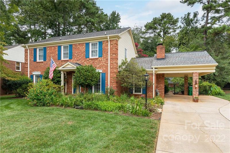 8913 Tree Haven Dr, Charlotte, NC 28270