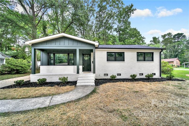 5449 Kinsale Ln, Charlotte, NC 28215