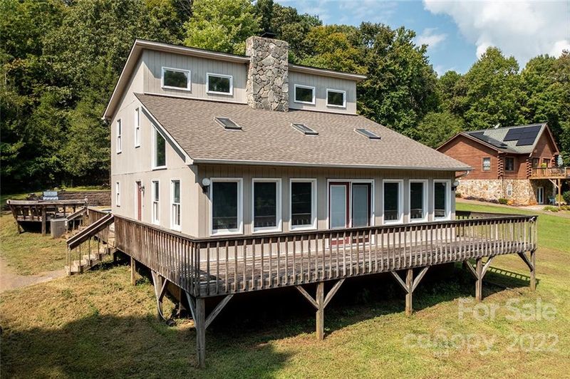1765 Sherwood Ct, Sherrills Ford, NC 28673