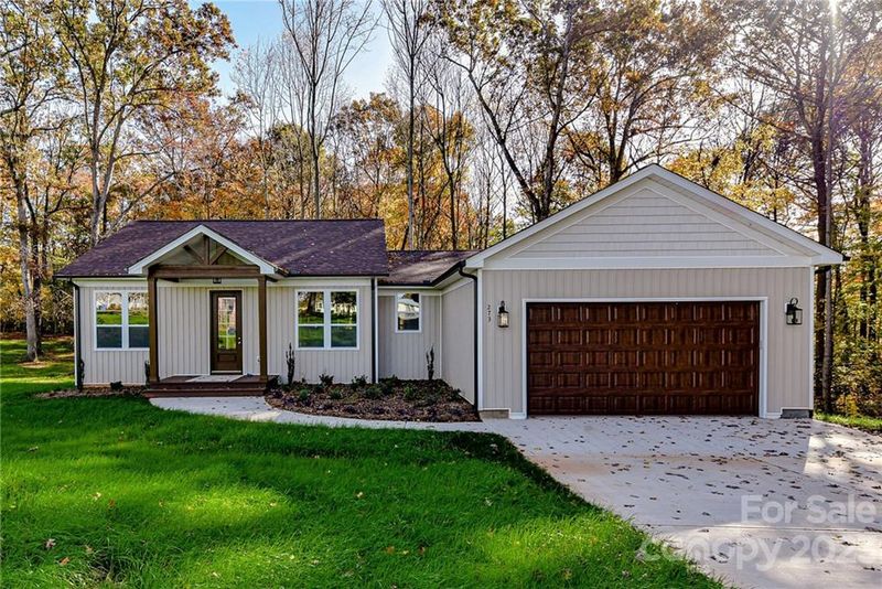 273 Lone Pine Rd, Statesville, NC 28625