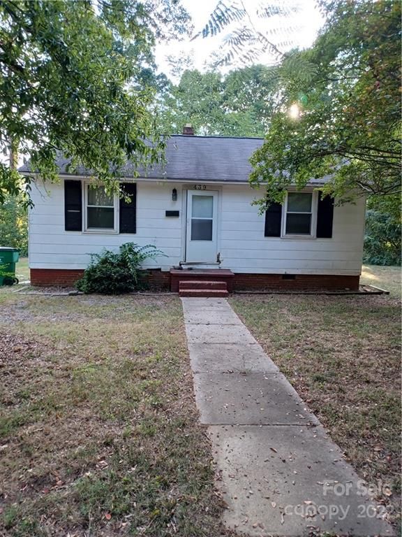 439 Cama St, Charlotte, NC 28217