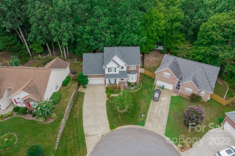 2810 Glen Summit Dr, Charlotte, NC 28270