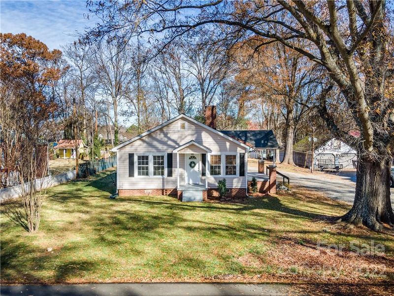 21019 Pine St, Cornelius, NC 28031