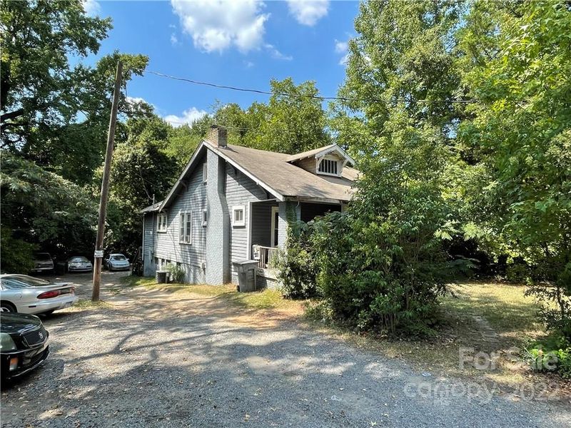 2224 Highland St, Charlotte, NC 28208
