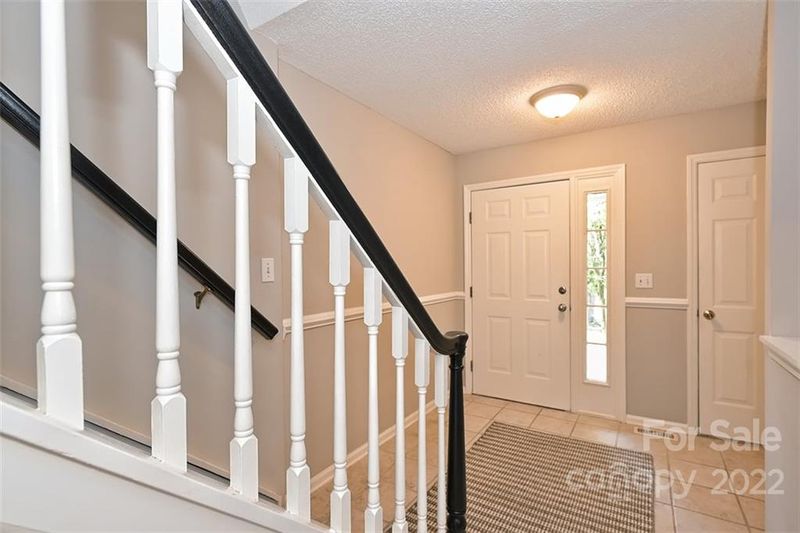 1307 Maple Shade Ln, Charlotte, NC 28270