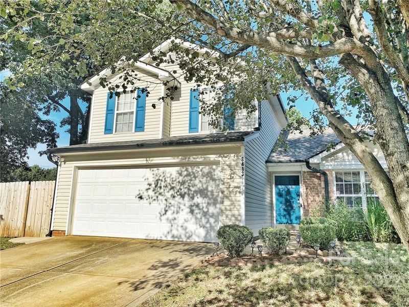 8413 Stoneman Pl, Charlotte, NC 28217