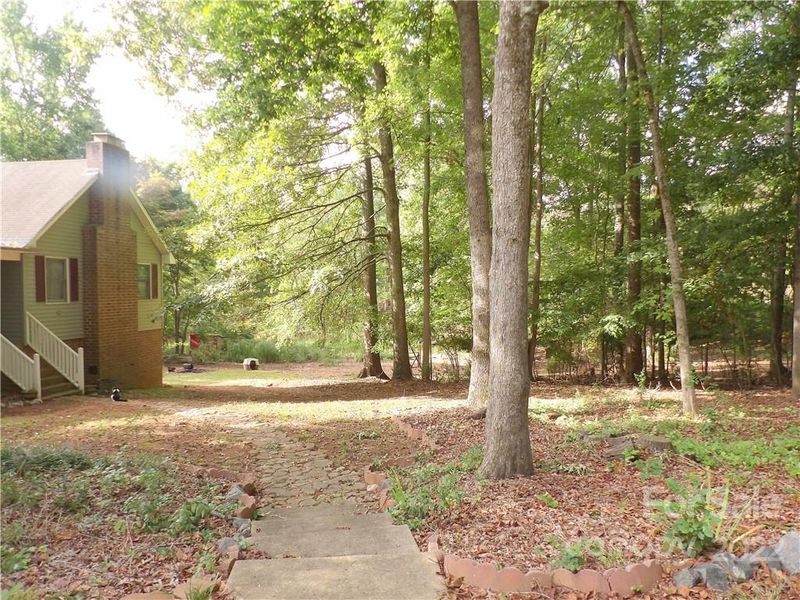 6064 Barclay Ln, Clover, SC 29710