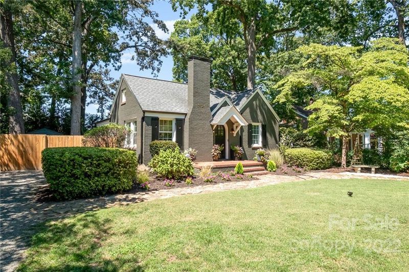 1321 Saint Julien St, Charlotte, NC 28205