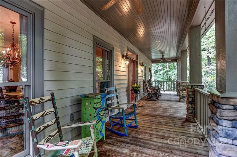 19219 Callaway Hills Ln, Davidson, NC 28036